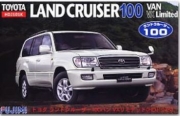 [Preorder Reservation 5/3] 03804 1/24 Toyota Land Cruiser 100 Van VX Limited Fujimi